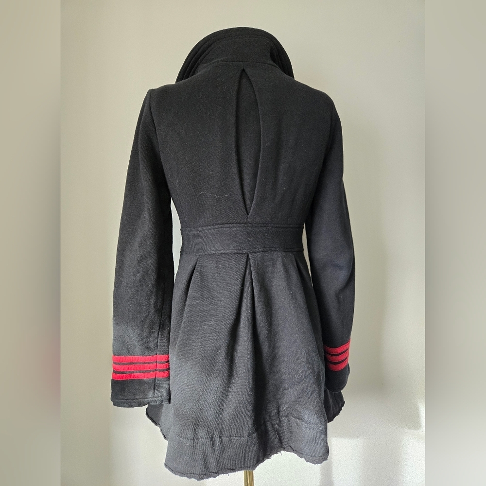 KNITTED DOVE ANTHROPOLOGIE Back and Red Cotton Lined Coat. Size Med - Picture 7 of 13